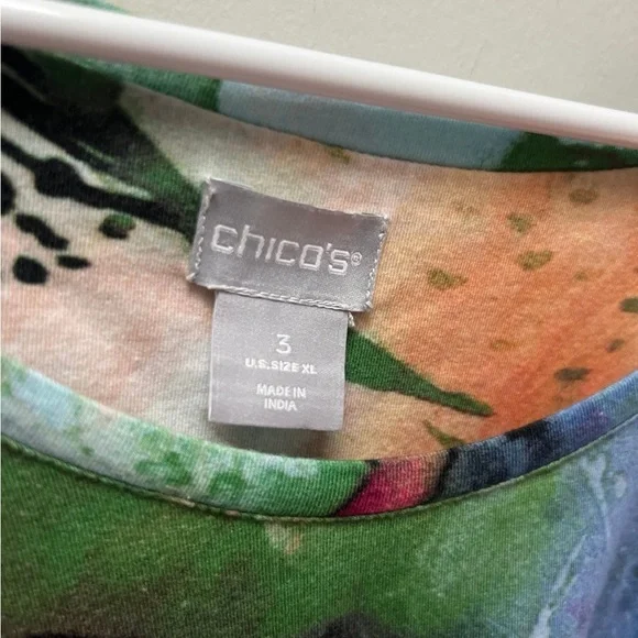 Colorful Abstract Women's Top - Picture 3 of 9